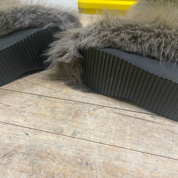 Free People Faux Fur boots - Picture 3 of 5